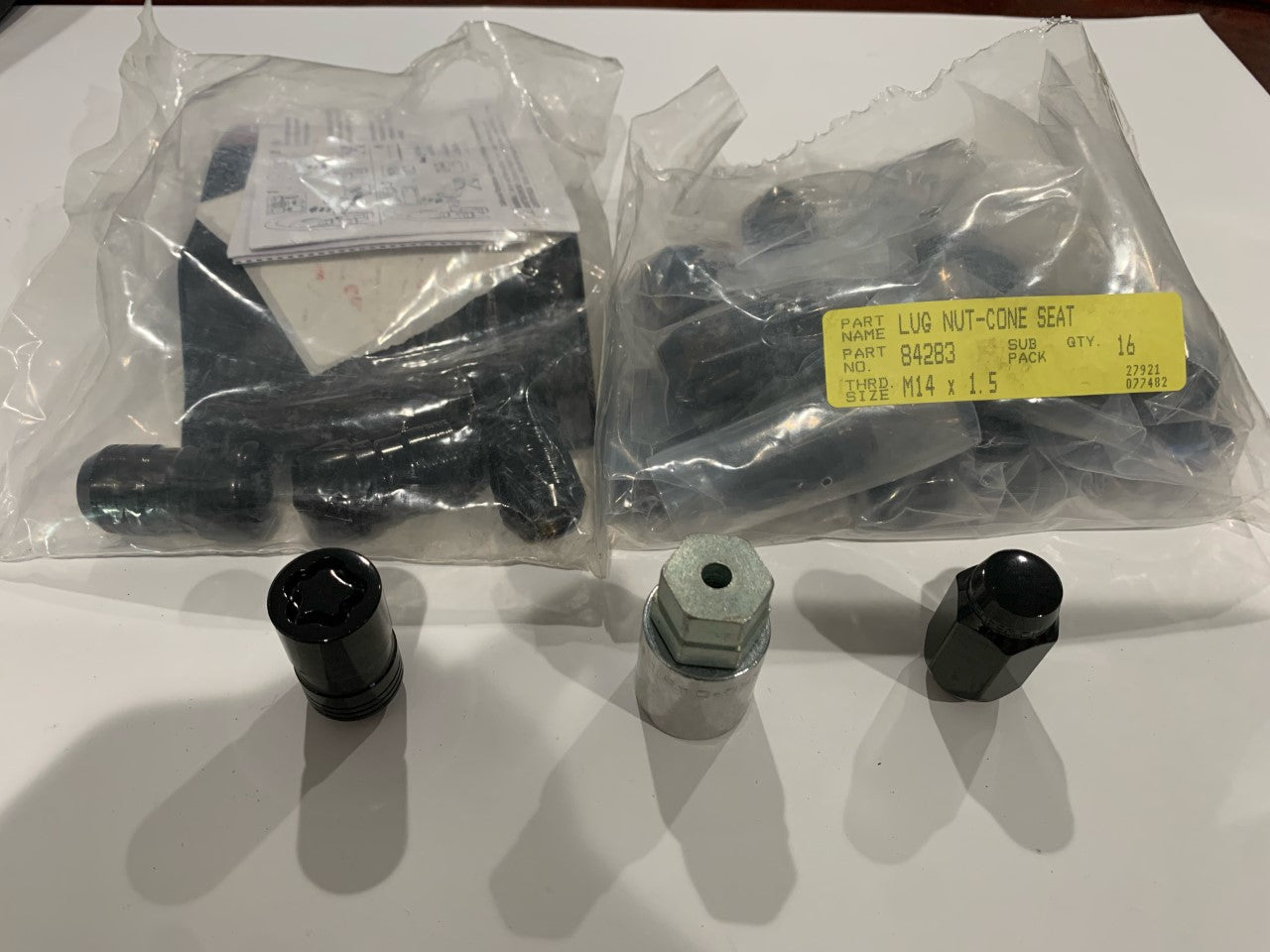 New - McGard Wheel Lock & Lug Nut Kit - M14 x 1.5 Thread Size (84527)