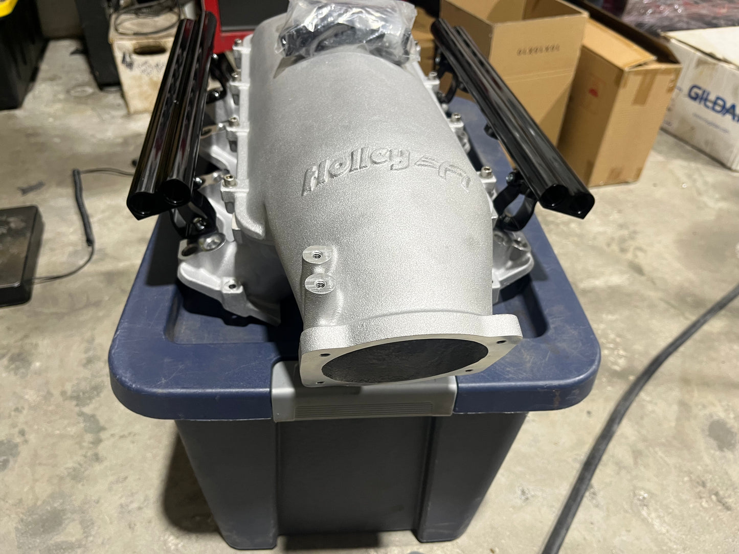 Holley Lo-Ram Manifold Base and Fuel Rails Dual Fuel Injector - GM LS3/L92 300-683